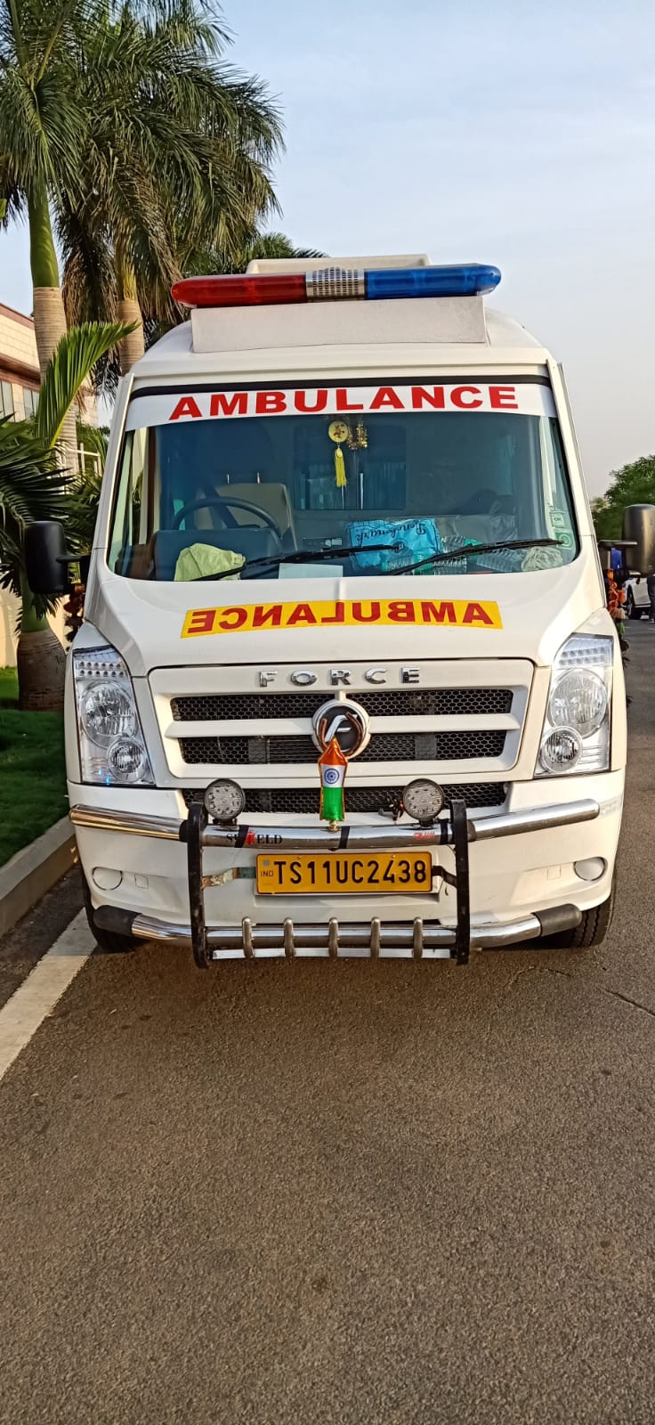 Ambulance 10b